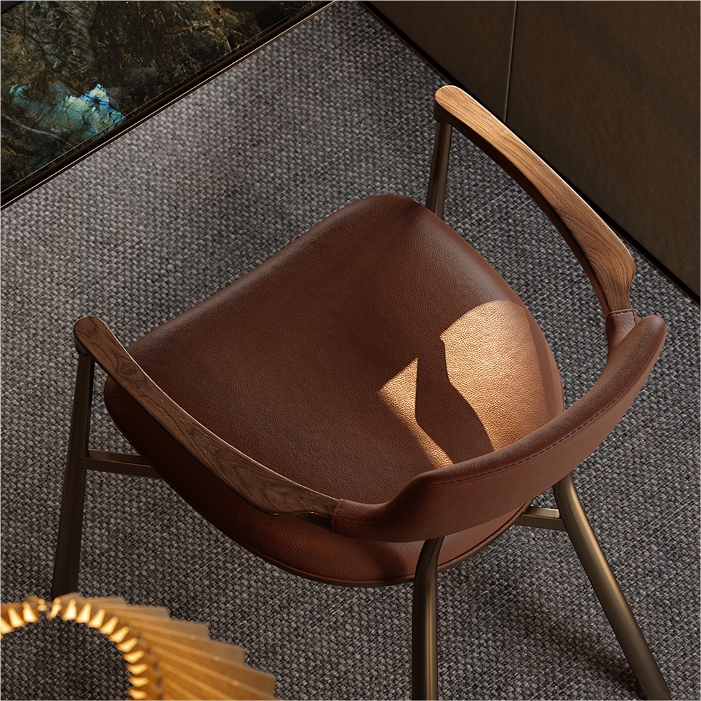 Pillar Master Chair