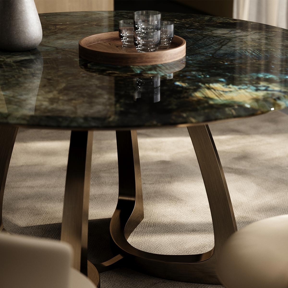 Arc dining-table