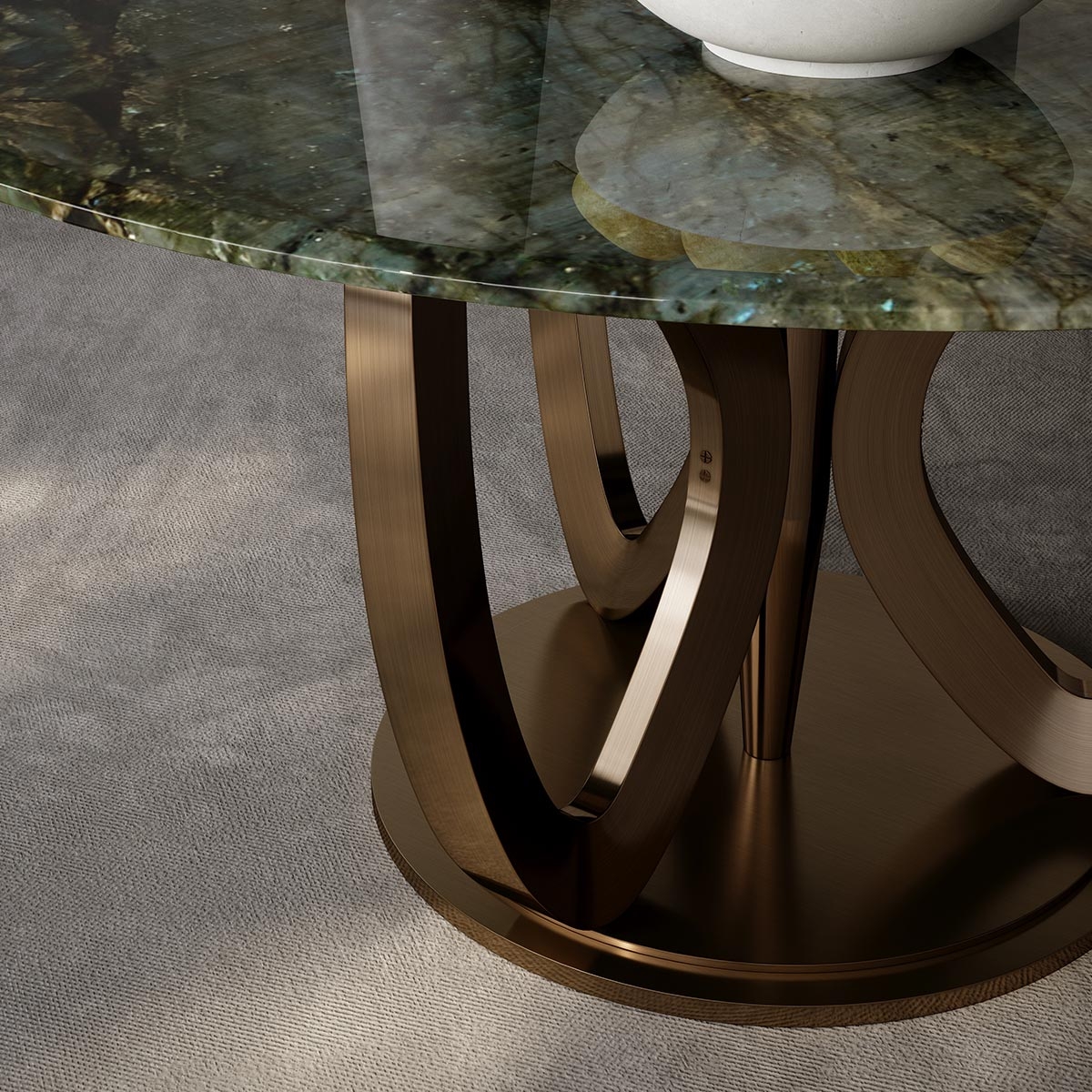 Grandk dining-table