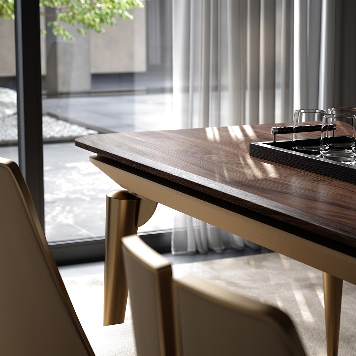 Pillar dining-table