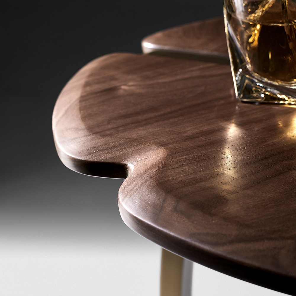 Grandk tea table